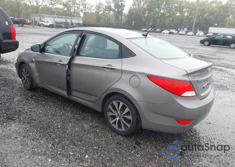 2017 Hyundai Accent Value Edition z USA, uszkodzony, nr VIN KMHCT4AE5HU365893